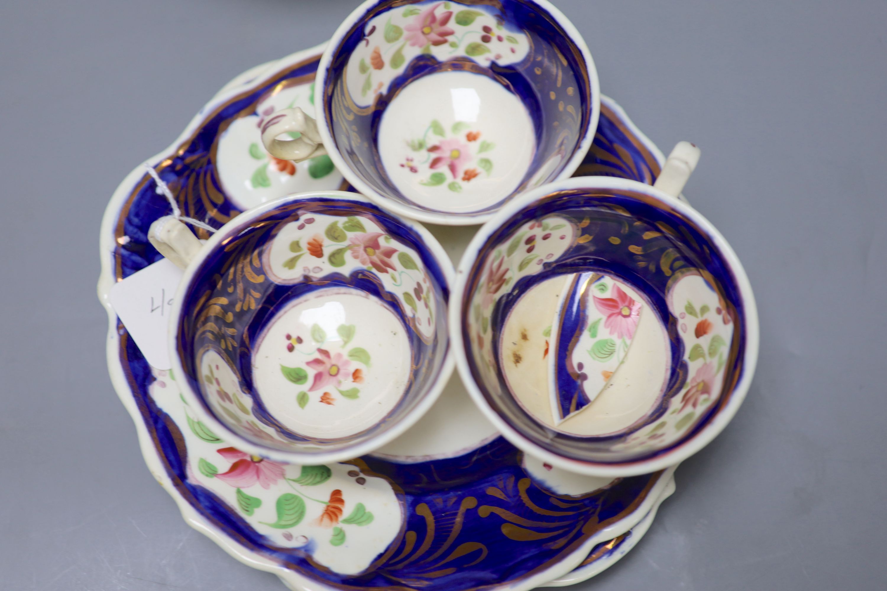 A Victorian Continental porcelain teaset